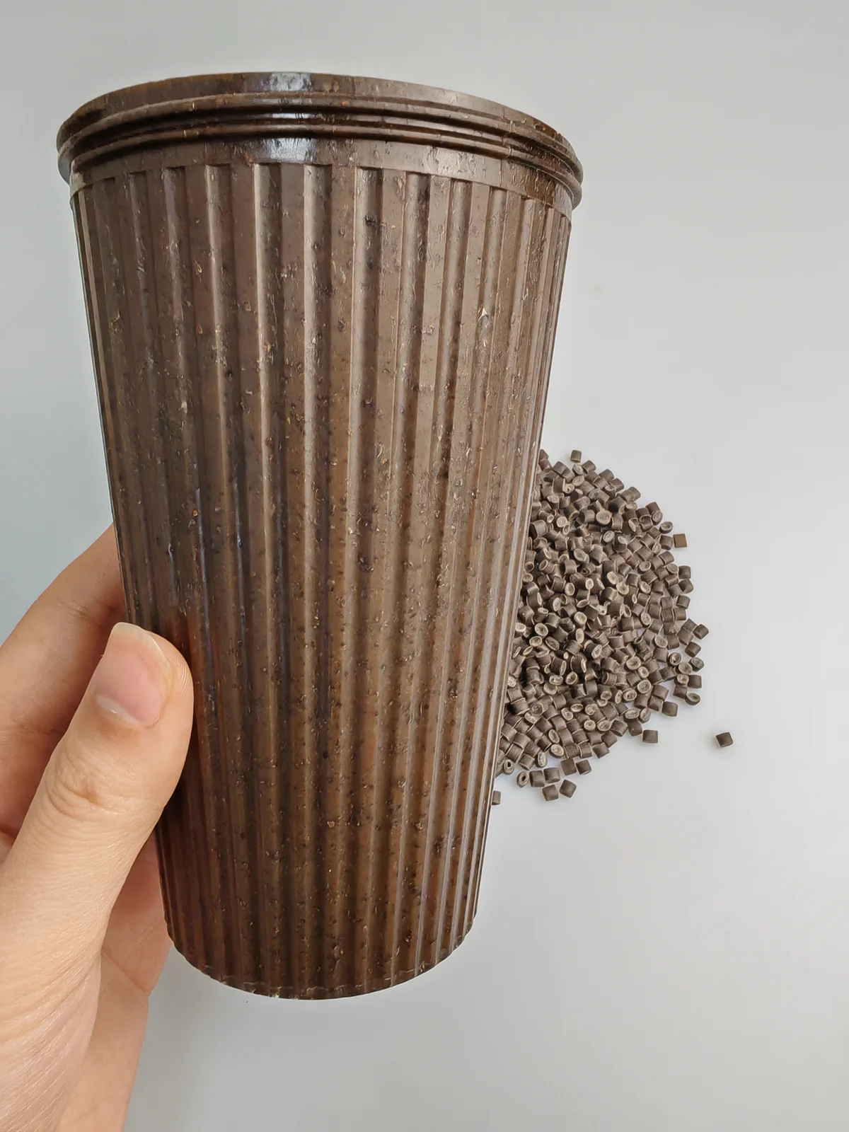 手持咖啡渣纤维PP注塑杯